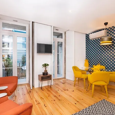 Apartment Low Cost Parking - Private Garden - Almada 392 *